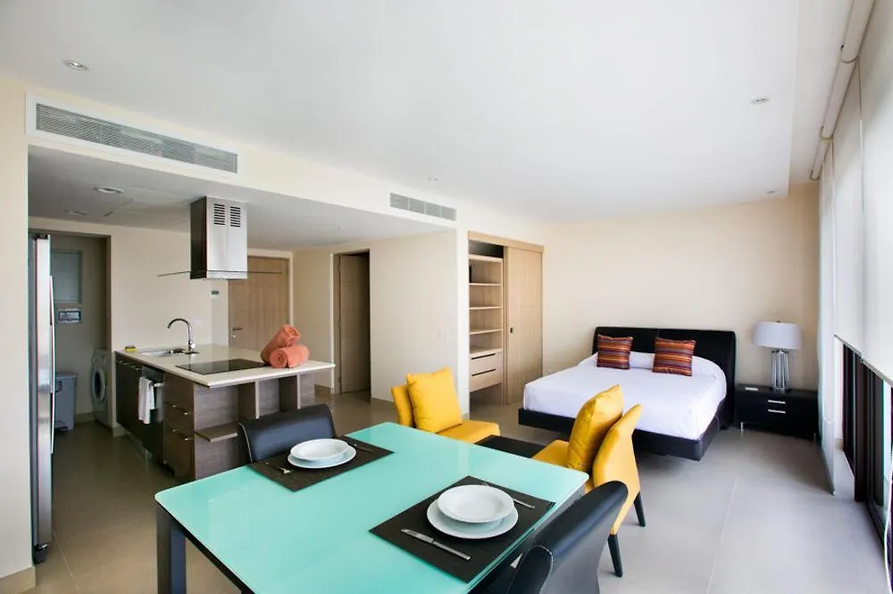 Pure All Suites Riviera Maya Playa del Carmen 4*,